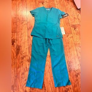 Grey's Anatomy Teal Scrub Set